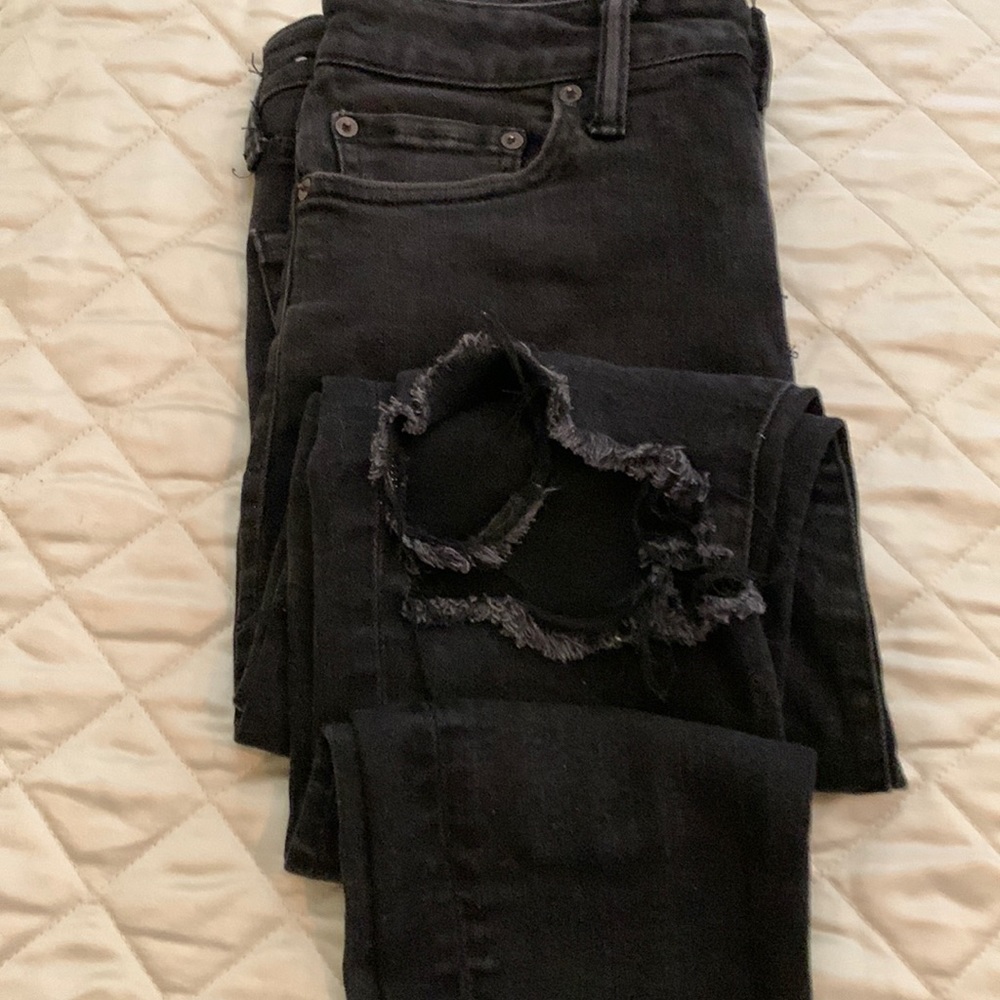 Distressed Jeans